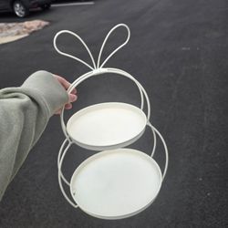 Two Tier Bunny Tray