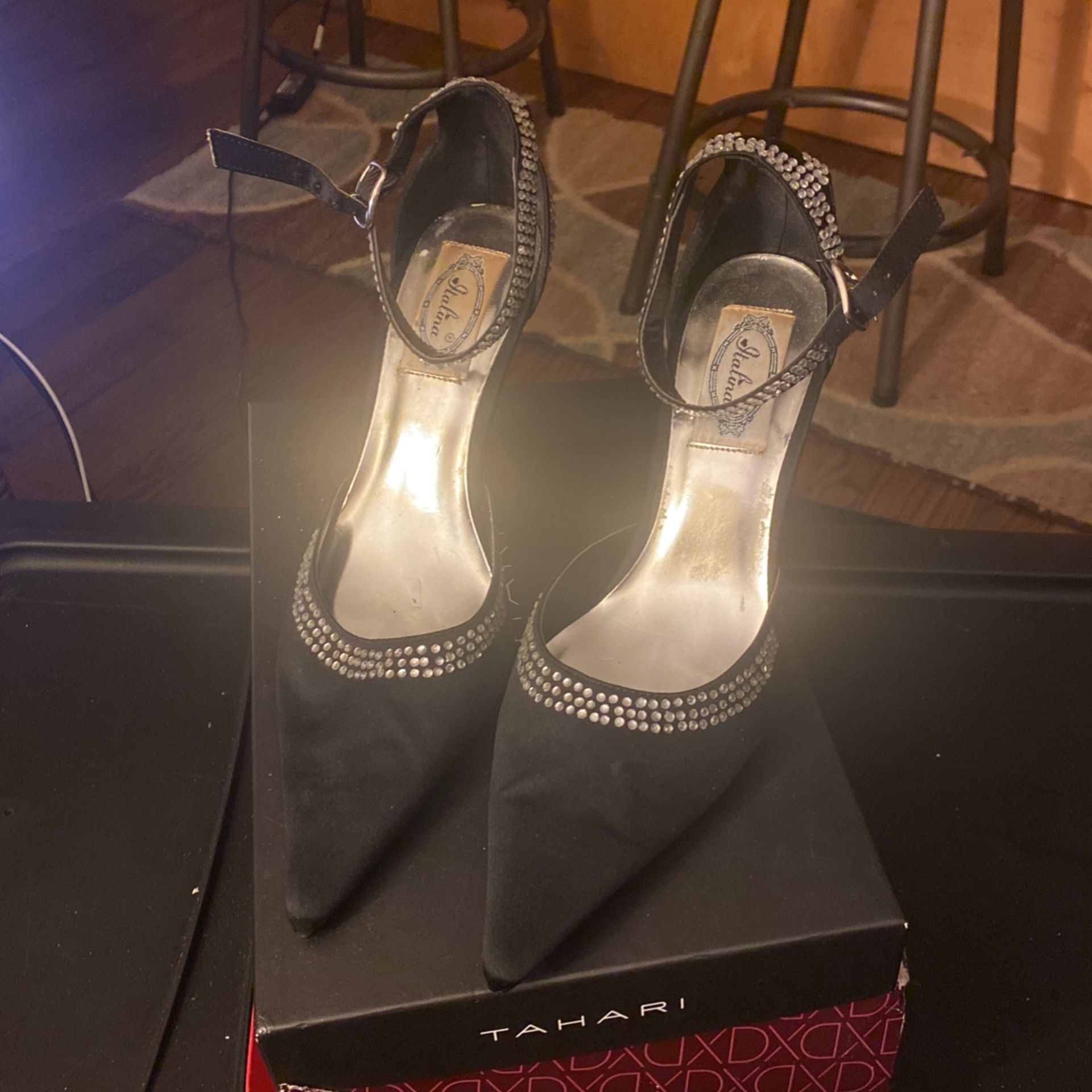 ITALINA Embellished Black Pumps