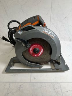 Ridgid R3205VN 15A 7-1/4" Corded Circular Saw (A1G010495)