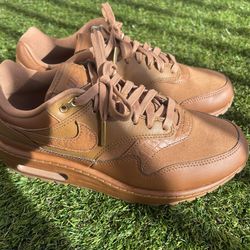 Women’s Nike Air Max 1 “Ale Brown” Premium Leather