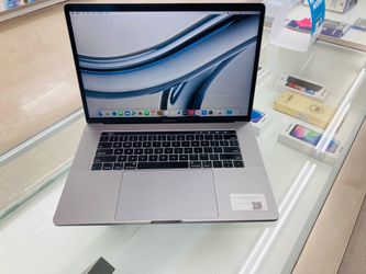 MacBook Pro 2018 16gb ram 512gb ssd