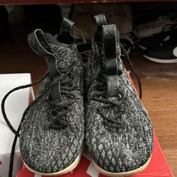 LeBron Basketball Shoes