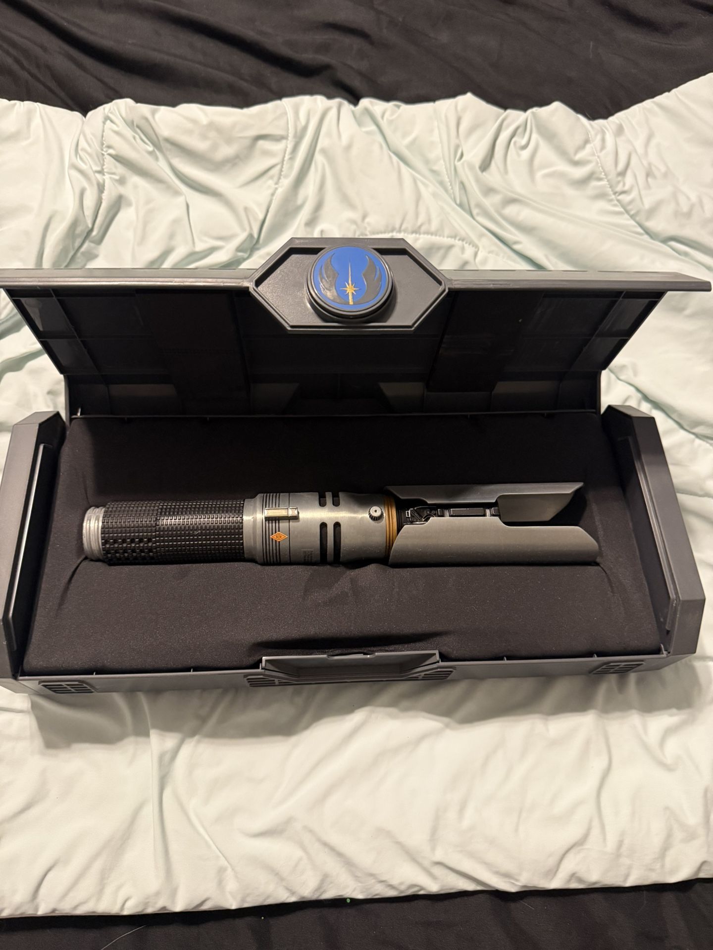 Galaxy’s edge Cal Kestis Lightsaber