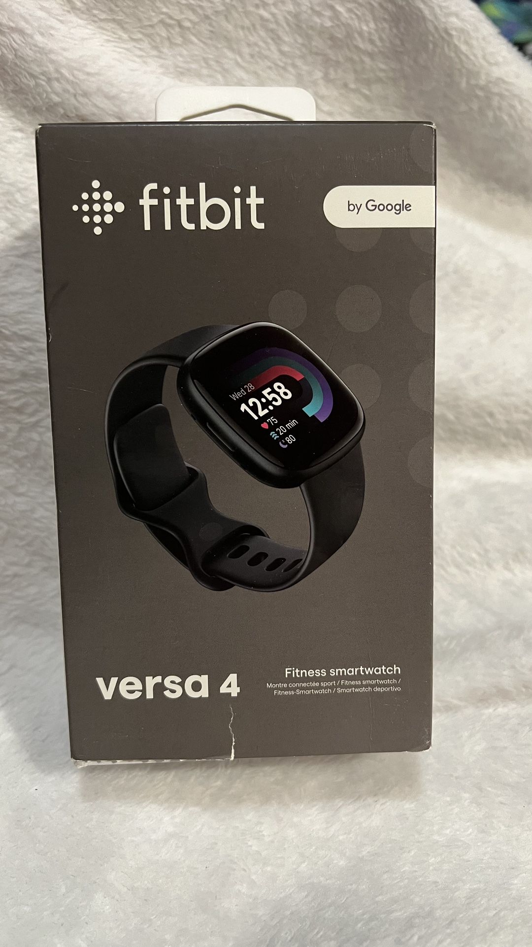 Fitbit Versa 4