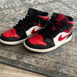 Jordan Ones Mid “Bred Toe” 