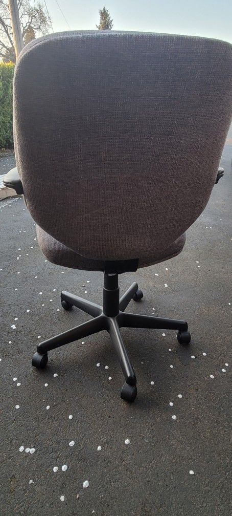 Office Chair Like New