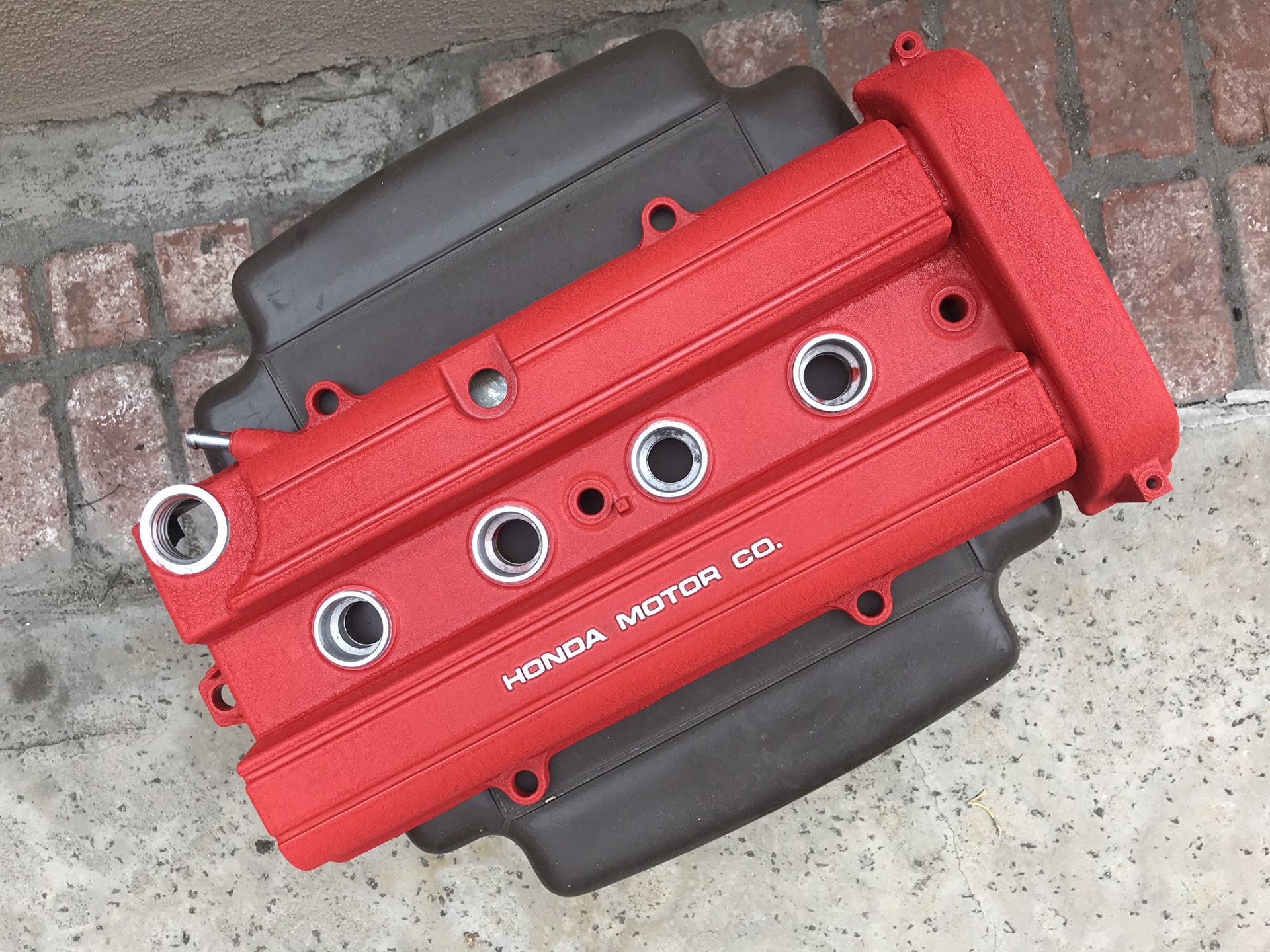 B18 B20 wrinkle red valve cover for Sale in La Mirada, CA OfferUp