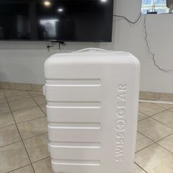 Swiss Gear Luggage Large