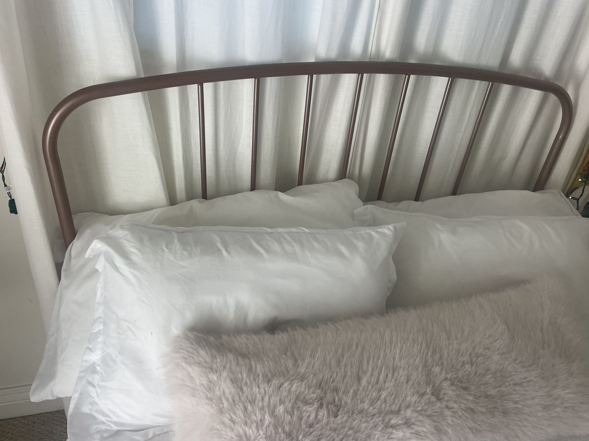 Rose Metal Full Size Bed frame And Mattress