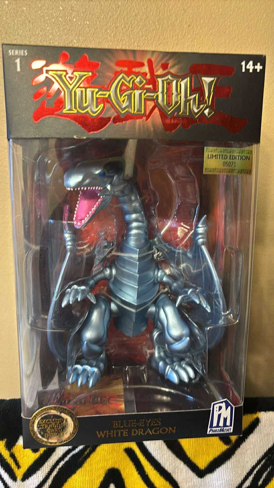 yu-gi-oh! blue eyes white dragon