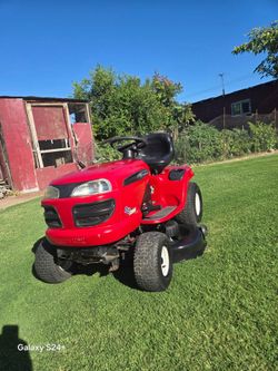 Riding lawn mower