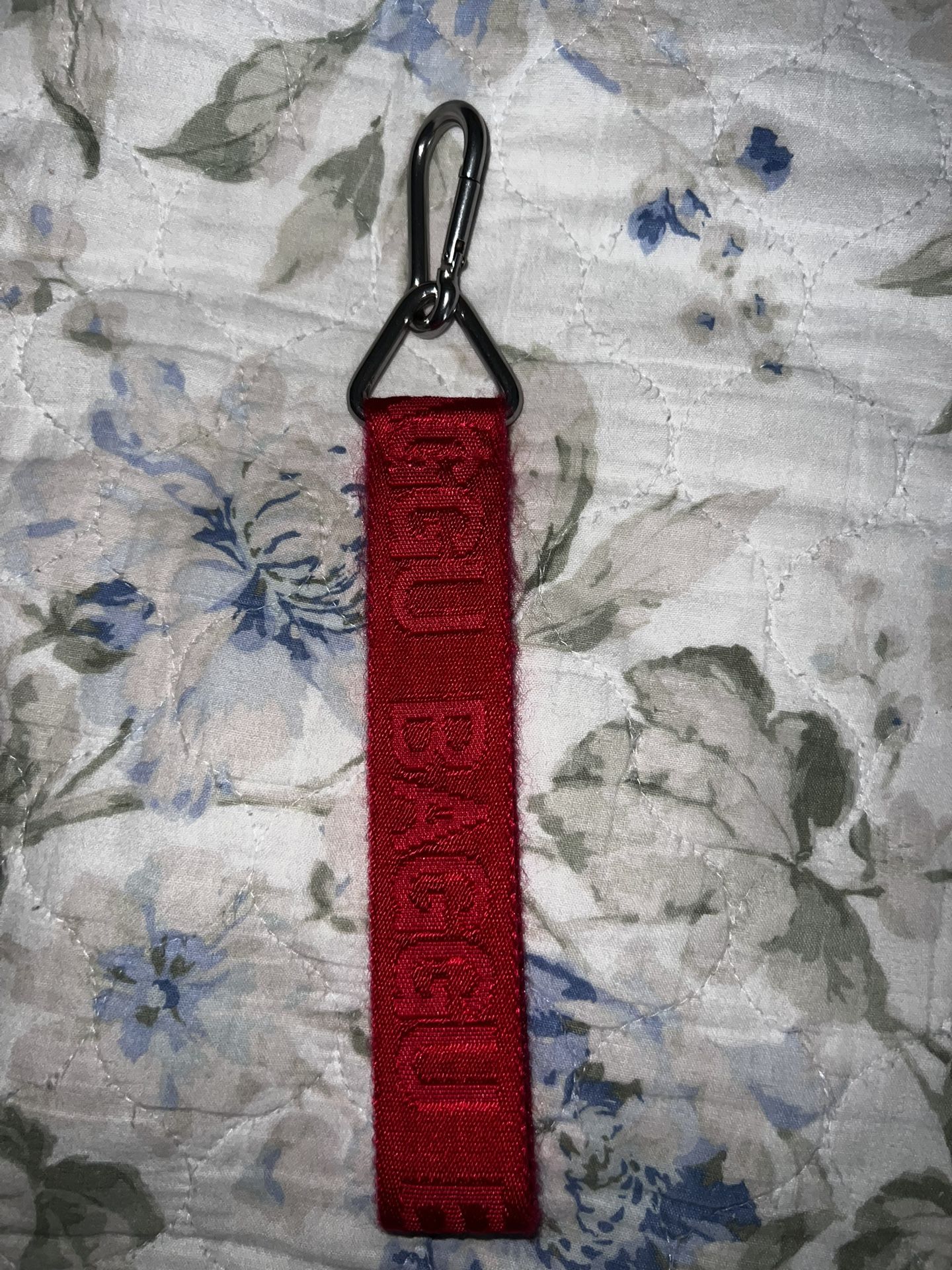 BAGGU Keychain in Candy Apple