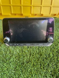 2023 Nissan Sentra GPS Navigation Screen