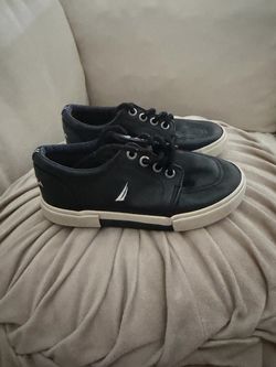 Shoes for boys US10 Náutica