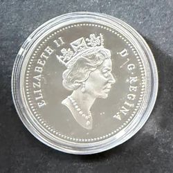 11997 Canada commemorative dollar coin marking the 25th anniversary of the 1972 Summit997 Canadian Mint 92.5% Silver Dollar 1972 Summit Series Canada

