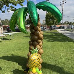 Hawaiian Theme Balloons Party