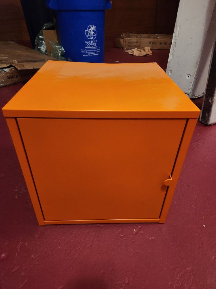 Filing Cabinet