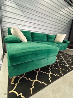 Emerald Green Velvet Sectional Couch (Free Delivery)