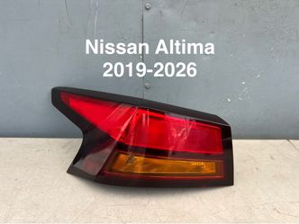 2019-2026 Nissan Altima Taillight OEM