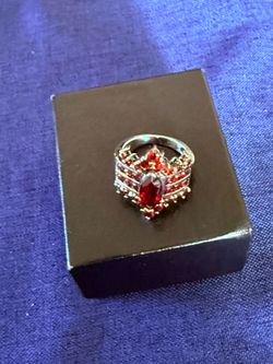 Garnet Ring Size 7 Sterling Silver Deep Red Stone Vintage Style