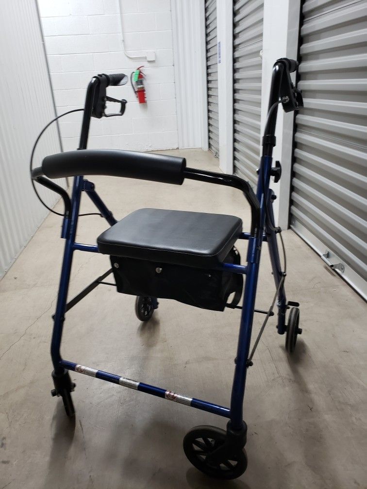 Walker for Sale in Des Plaines, IL OfferUp