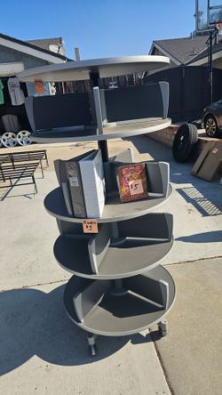 Revolving binder holder