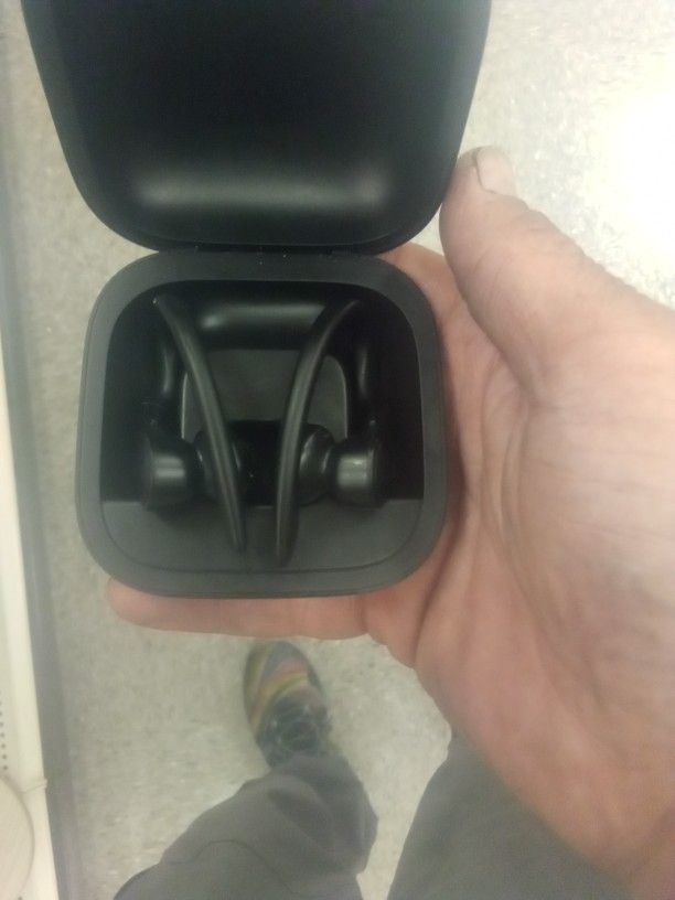 Power beats By Dre 1