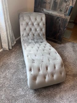 Chase lounger
