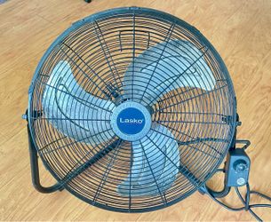 Lasko high velocity fan
