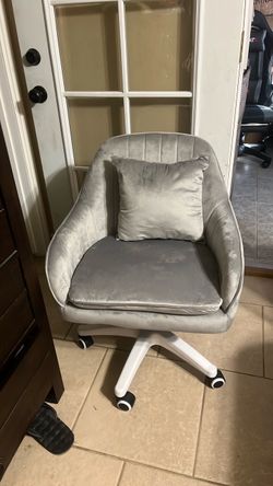 Vanity/ Office Chair