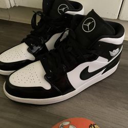 Air Jordan 1s Size 13