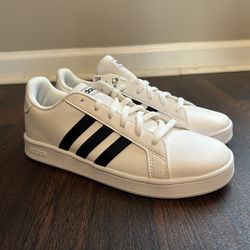 $$$$ WHITE ADIDAS SHOES !!!!