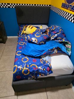 Twin bed frame