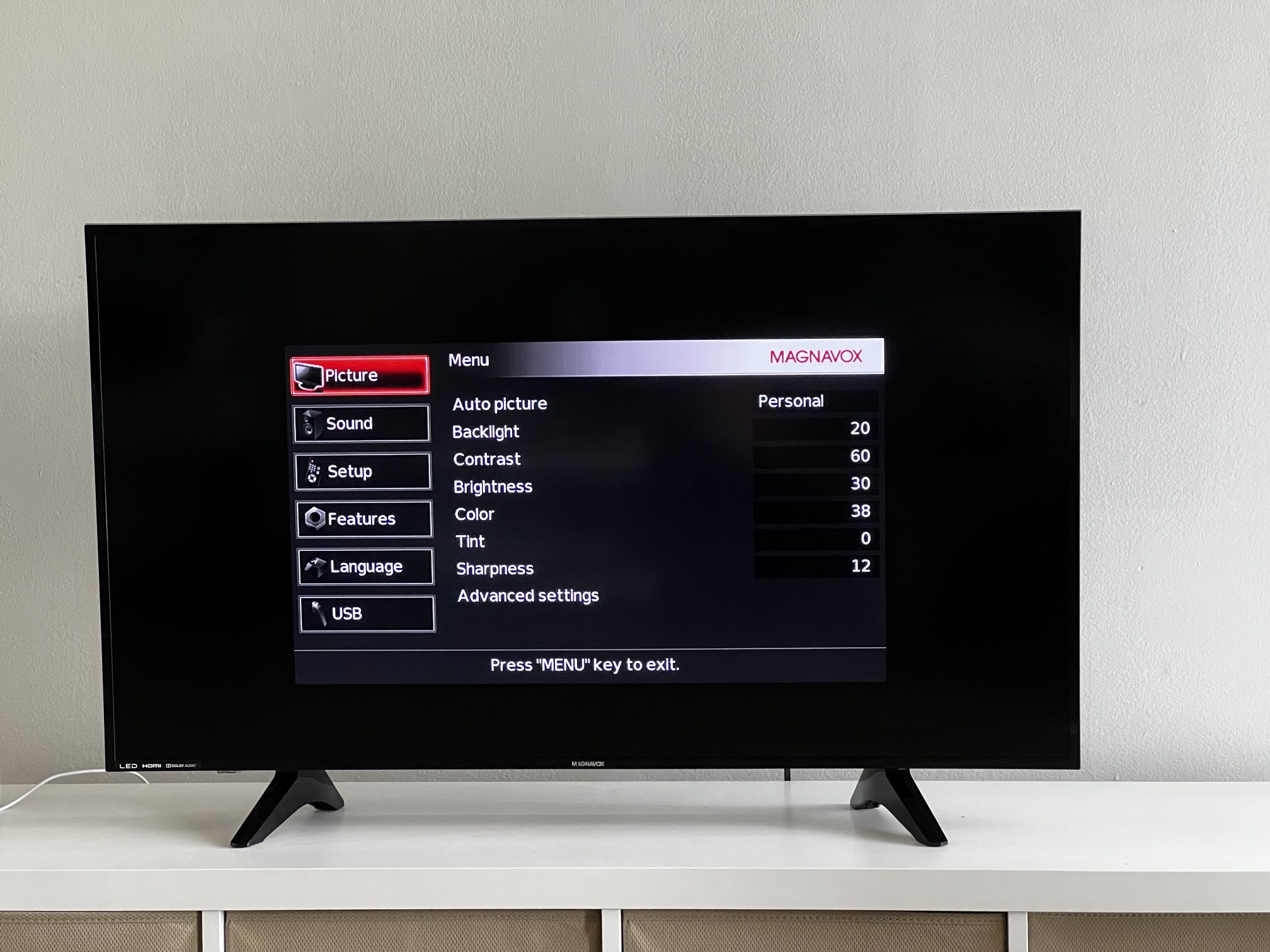 MAGNAVOX TV 40" 1080p LED LCD HDTV