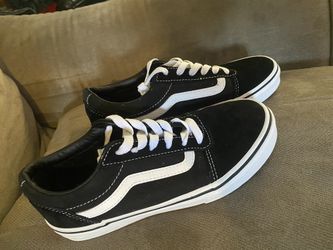 Girls vans