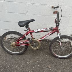 Wipeout next Child’s Bike 