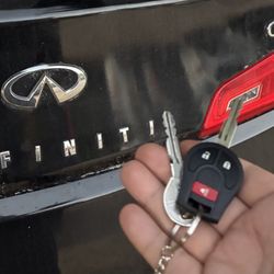 Car Keys/ Llaves De Carro