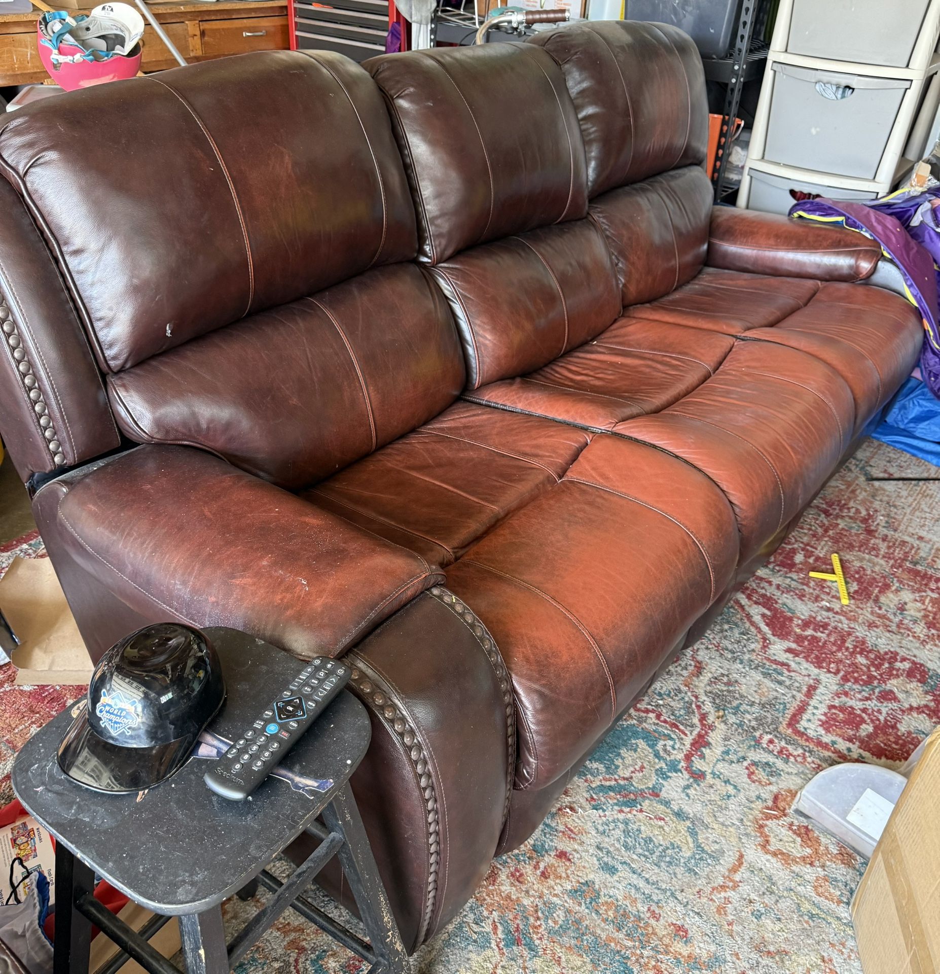 Free Couch 