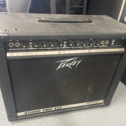 Studio 112 Peavey Guitar Amp