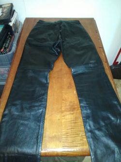 Moda/Guess PVC ladies pants size 8
