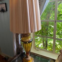 Super Fancy / Vintage Side Table Light 