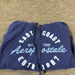 Women’s Clothing 