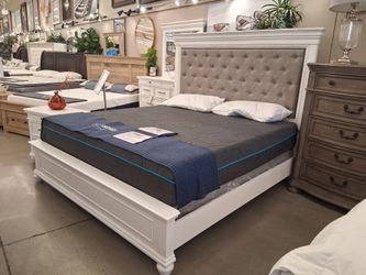 4PC Bedroom Set