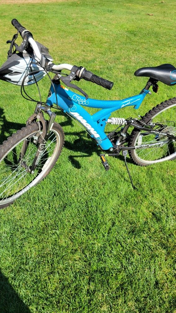 Girls Mountain Bike 