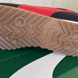 Puma Classic  Size 6