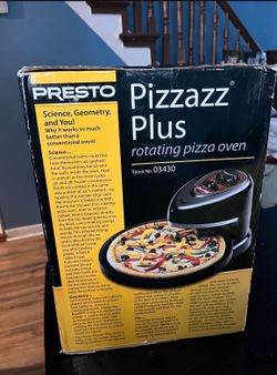 Rotating pizza oven