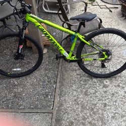 Cannondale Catalyst 3 – 27.5” Mountain Bike
