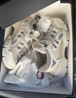 Gucci flashtrek