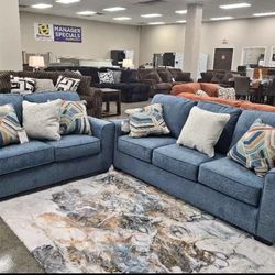 🔥 ASHLEY SOFA & LOVESEAT – ONLY $898! 🔥 