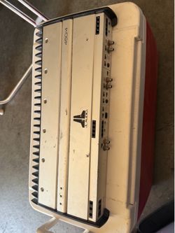 JL audio 450/4 amp